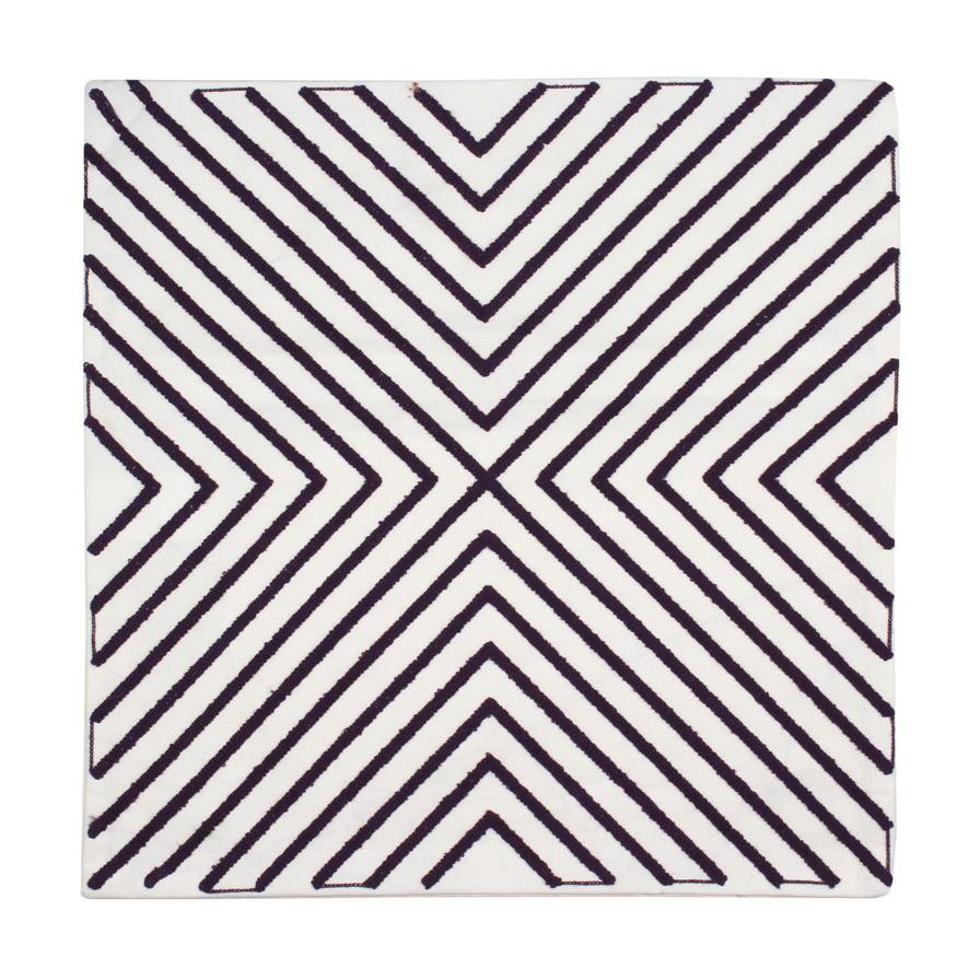 غطاء وسادة مطرز ليفينج سبيس (45 × 45 × 2 سم)
