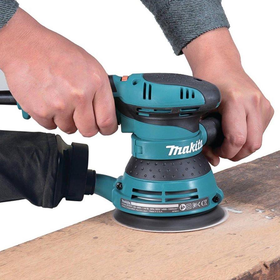 Makita 260 W Orbital Sander