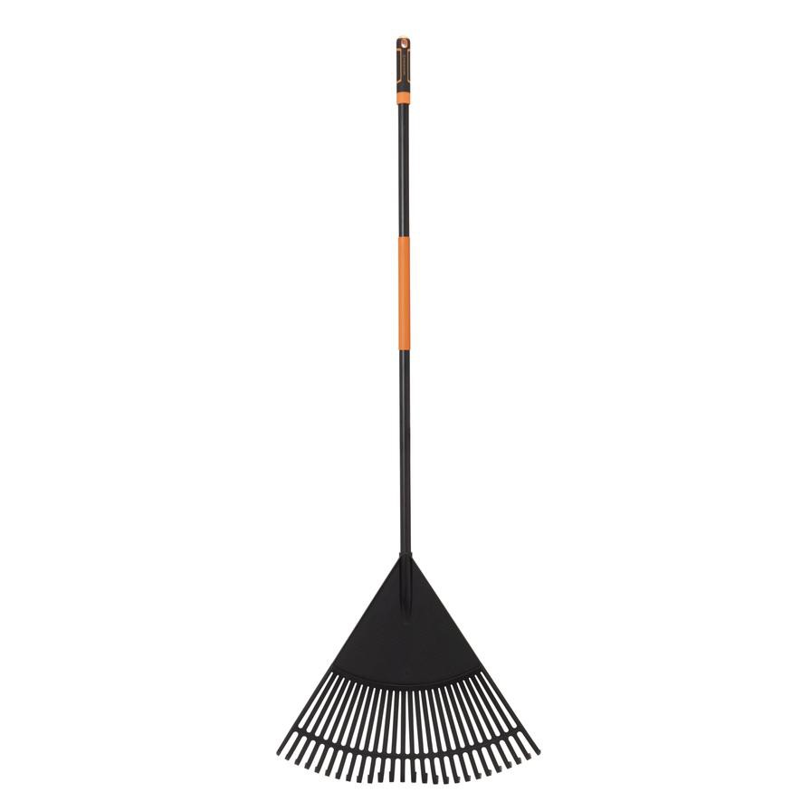 Magnusson Plastic Garden Leaf Rake (1700 mm x 600.2 mm)