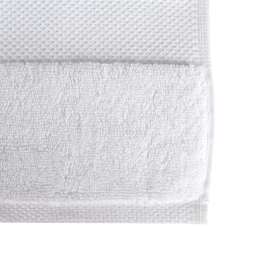 منشفة حمام كلاسيكية (68 × 140 سم، أبيض)