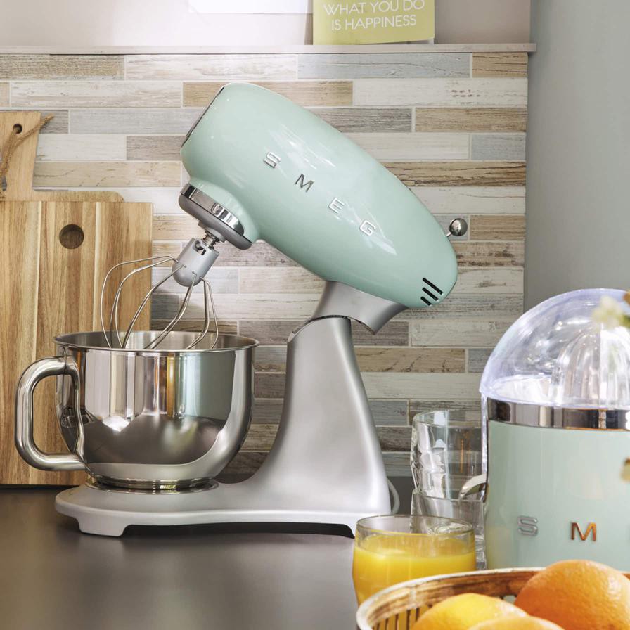 SMEG 50s Retro Style Stand Mixer, SMF02PGUK (800 W)