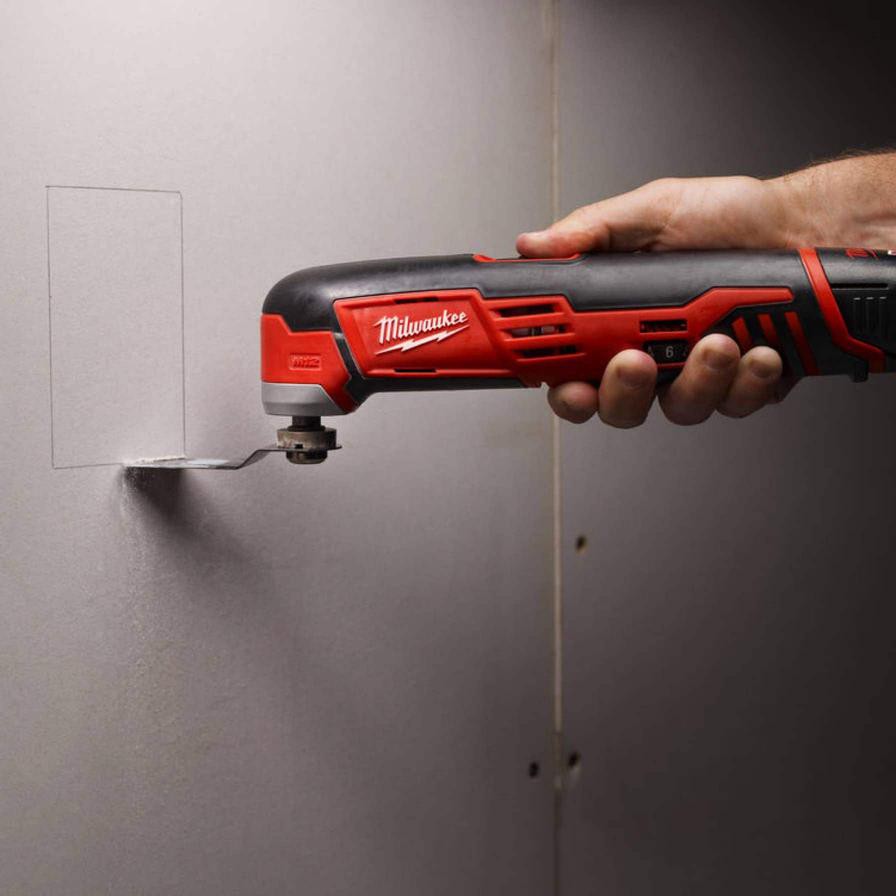 Milwaukee Cordless Multi Tool (12 V)