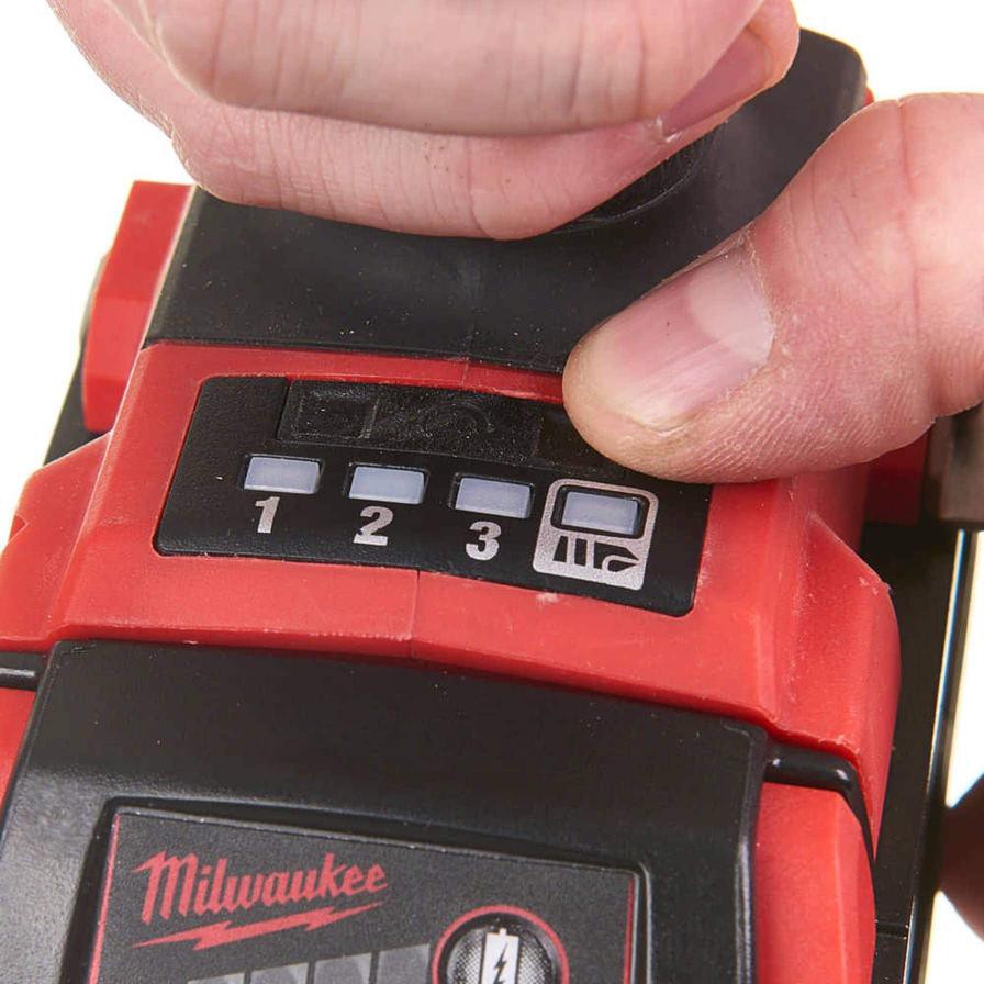 Milwaukee Cordless Brushless Impact Driver (18 V)