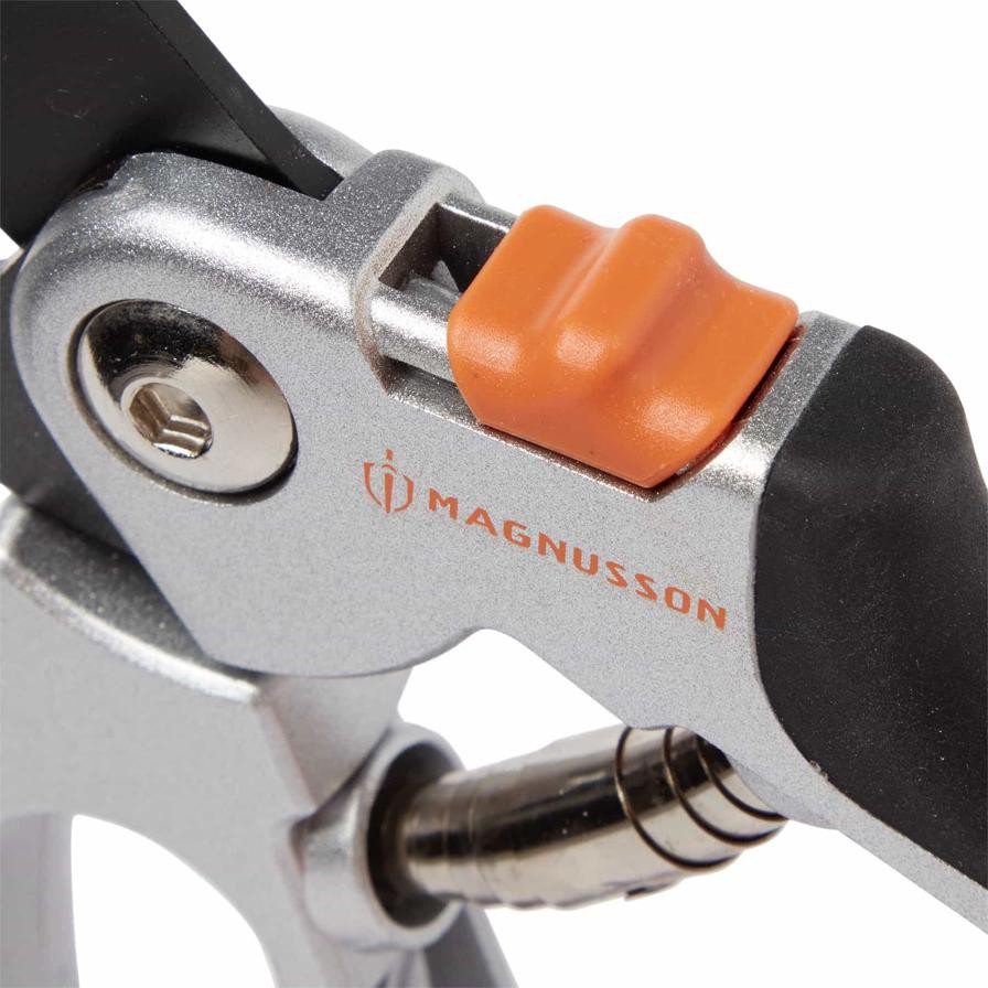 Magnusson Garden Finger Loop Bypass Secateurs (208 x 82 mm)