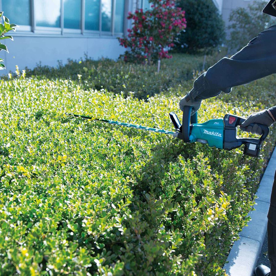 Makita Cordless Brushless Hedge Trimmer, DUH751Z