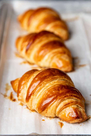 Croissants, Pastries & Cakes