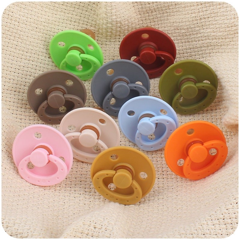 Soft Silicone Soothing Baby Pacifier Portable Newborn Boys Girls Sleep Soother Teether Nipple Nursing Teether Infant Acce Supplies