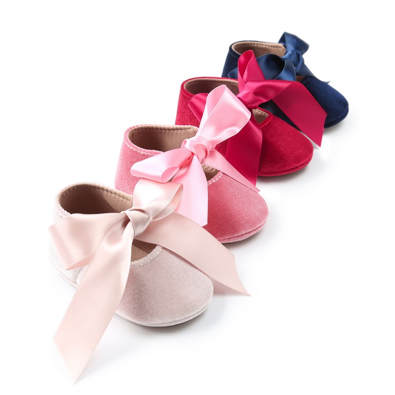 Newborn Baby Girl Shoes First Time Walker Shoes Princess Butterfly Lace-Up Shoes Rubber Anti-slip Baby Shoes