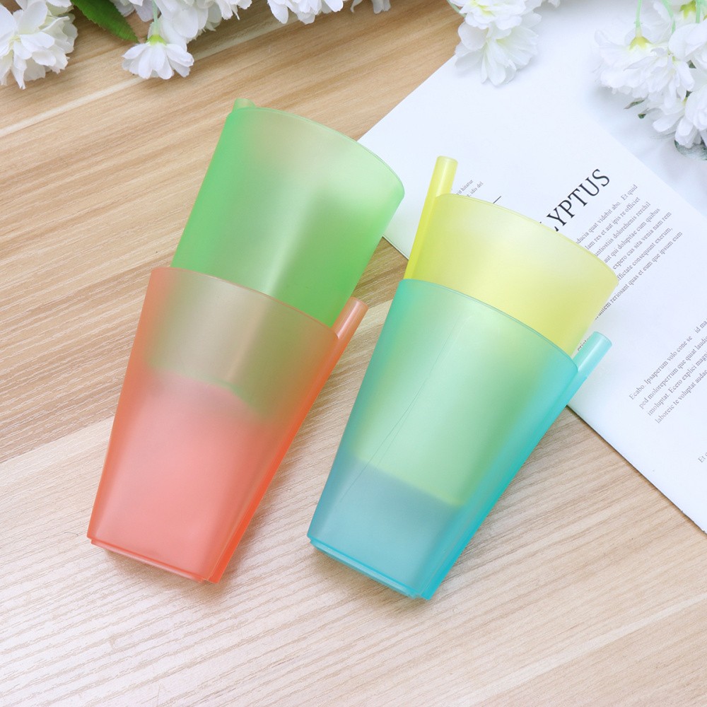 4pcs Candy Color Sippy Water Cups Practical Large Capacity Straw Cups For Children Kids Random Color