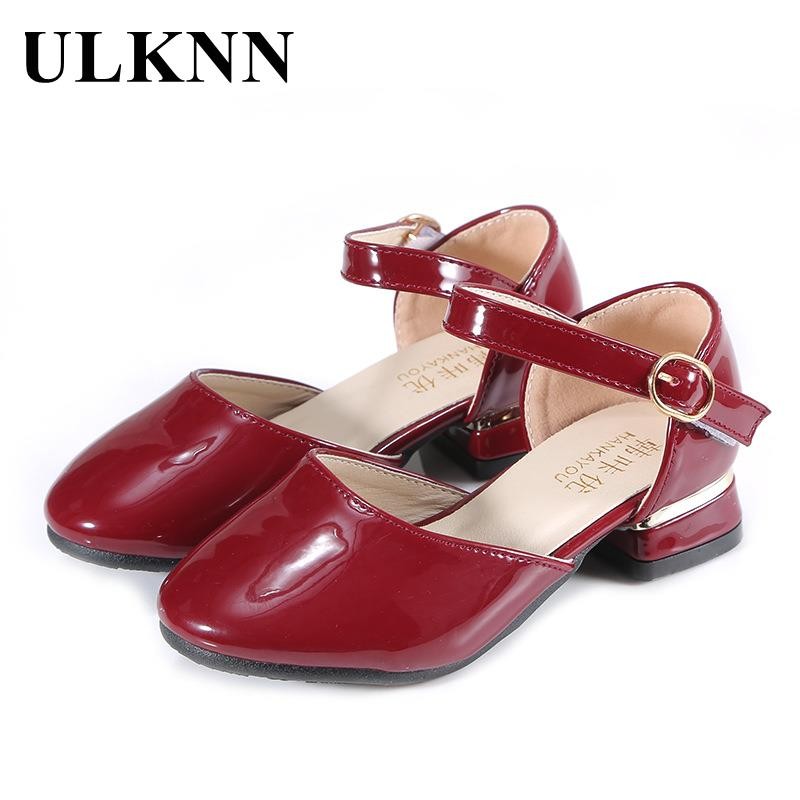 Girls paint leather shoes baby bright black leather shoes students period performance sandals shoes children princess show shoes