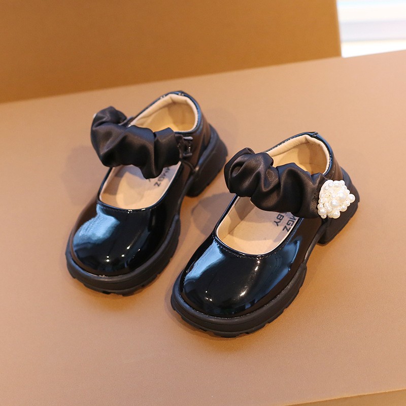 Patent leather girls school shoes spring and autumn new fashion show little girls leather shoes soft sole baby boy children shoes