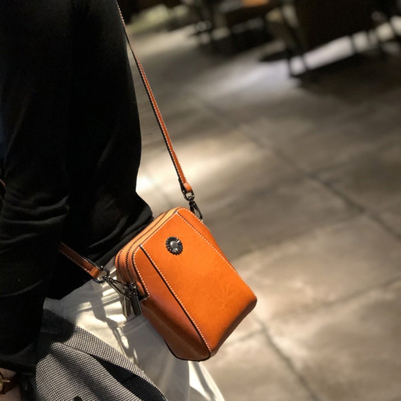 Genuine Leather Mobile Phone Cover Women Messenger Bag Cowhide 2022 Shoulder Bag Oil Wax Skin Small Square Box Purses Crossbody