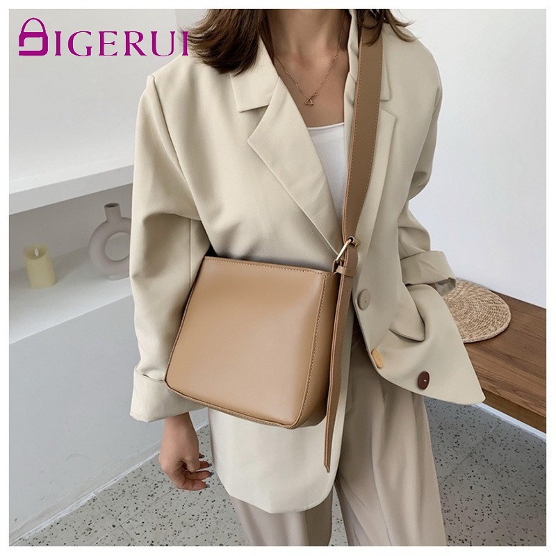 DIGERUI Women's Bag 2022 Vintage PU Leather Bucket Bags Simple OL Passenger Bag Messenger Bag Female Shoulder Crossbody Bags