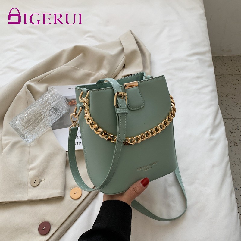 DIGERUI Women Fashion PU Leather Bucket Shoulder Bags Pure Color Messenger Bag Female Tote Crossbody Bag Chain Casual Handbags