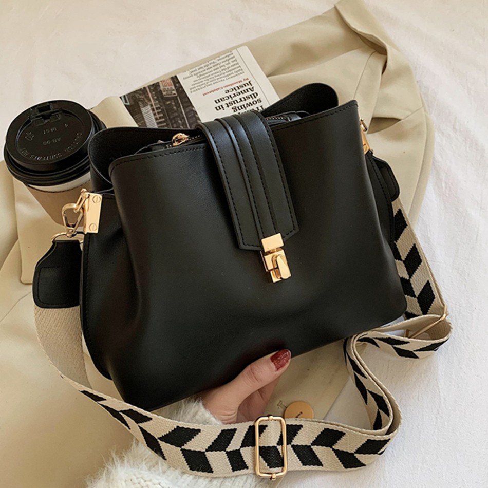 Simple small pu leather bucket crossbody bags for women 2022 new designer lady fashion luxury branded shoulder bag purses