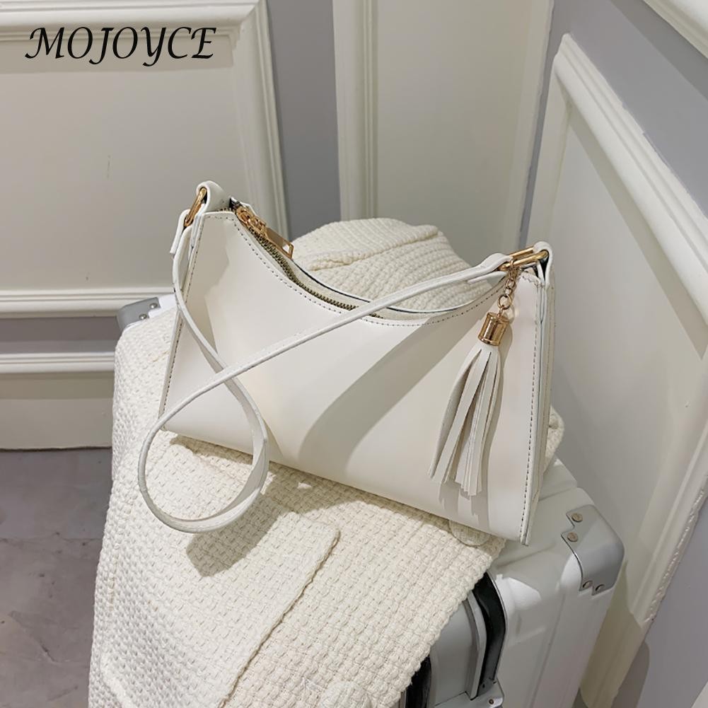 Fashion Women Shoulder Bags PU Leather Shoulder Underarm Bags Korean Chic Tassels Crescent Shape Pouch Shopping