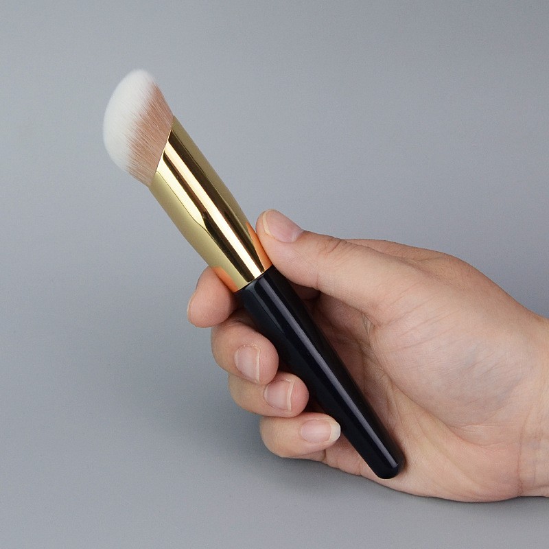 Skin Beauty Tools Pat McGrath Labs Fetish Perfect Foundation Unique Face Contour Makeup Brushes Beauty Tools