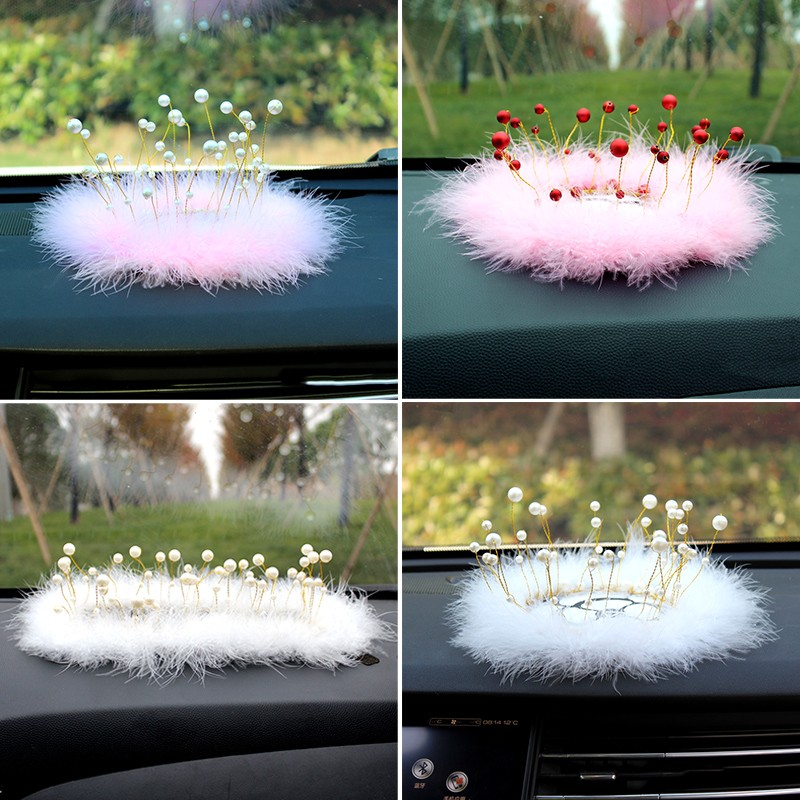 High-grade pearl feather car anti-slip mat dashboard mat perfume seat cushion mobile phone storage mat interior accessories