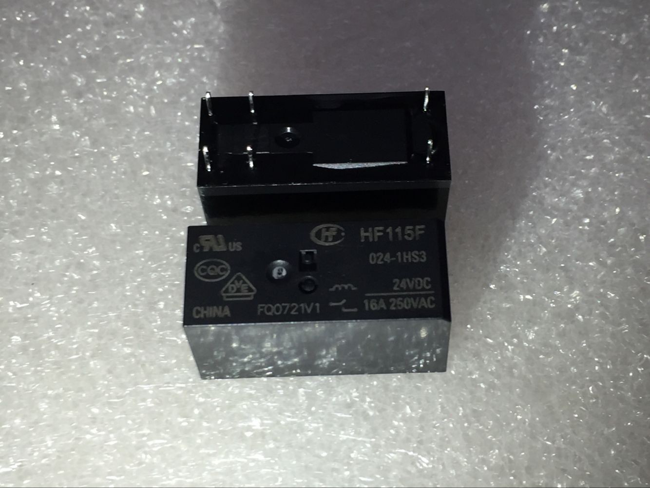 Free Shipping 100% New Original Relay 10pcs/lot HF115F-024-1HS3 JQX-115F-024-1HS3 JQX-115F 024-1HS3 HF115F 024-1HS3 16A 6PIN