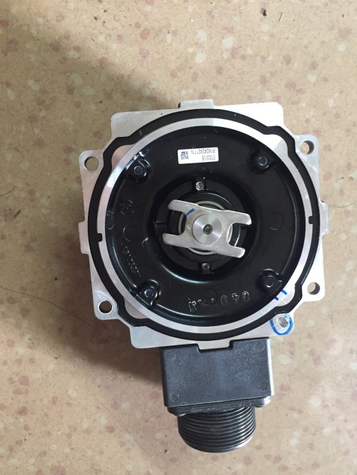 MFE0020BASDD encoder, used in good condition. 80% New Look, Good Work, Free Shipping