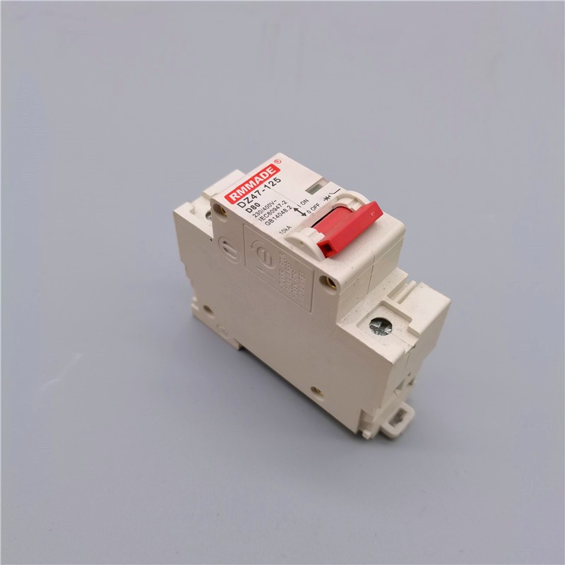 1p residual current leakage protection circuit breaker dz47-125 air switch of air switch circuit breaker dz47-100 C45 125A