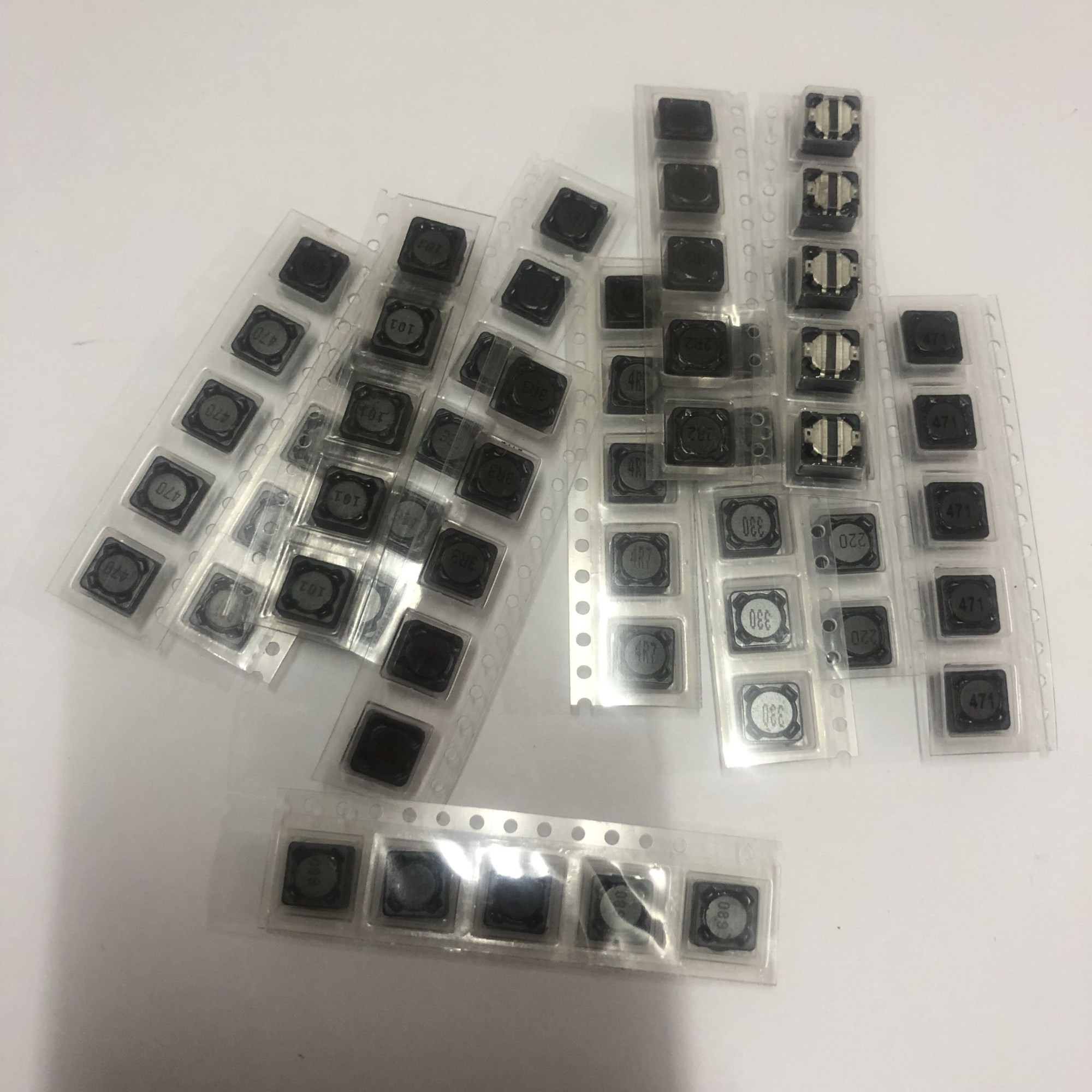 12 Values ​​CD74 SMD Protective Power Inductor Assortment Kit 2.2UH 3.3UH 4.7UH 10UH 22UH 33UH 47UH 68UH 100UH 220UH 330UH