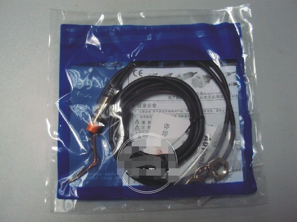 1pc New PR12-4DP2 PR124DP2 Proximity Switch Free Ship #uxs