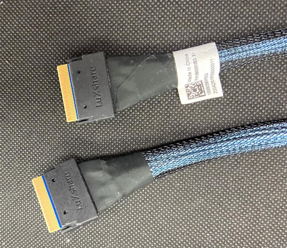 Slim SAS 4.0 SFF-8654 8i 38pin to SFF-8654 Raid Cable 79cm