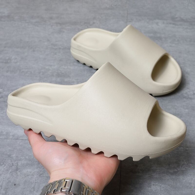 New 35~46 designer men slides kanye west men 2021 fashion women summer winter casual slippers for home beach male autumn shoes