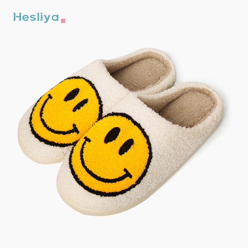 Smiley Face Slippers Winter Women Slippers Fluffy Plush Warm Soft Soled Cotton Shoes Indoor Home Non-slip Bedroom Flat Shoes