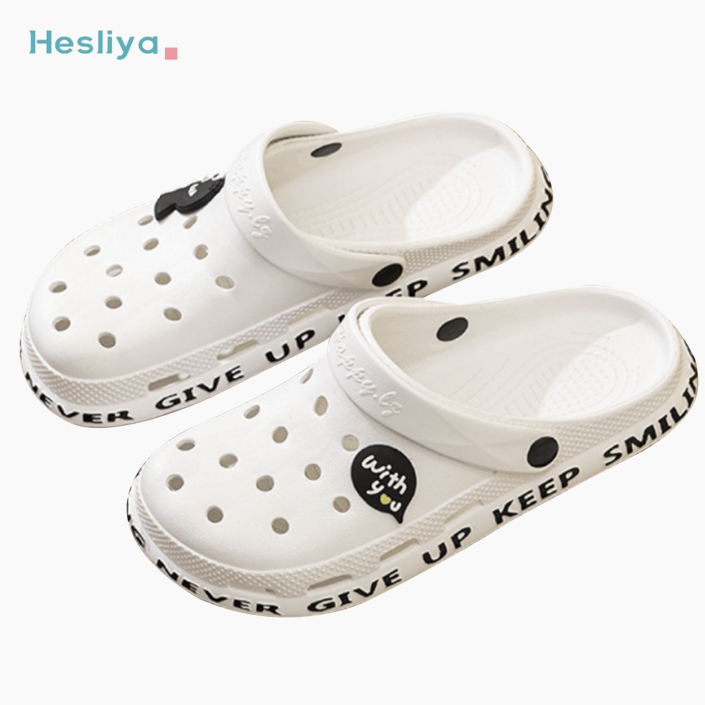 Summer Slippers Women Leisure Hole Shoes Indoor Outdoor Baotou Slippers Breathable Non-slip Garden Beach Shoes Fashion Shoes
