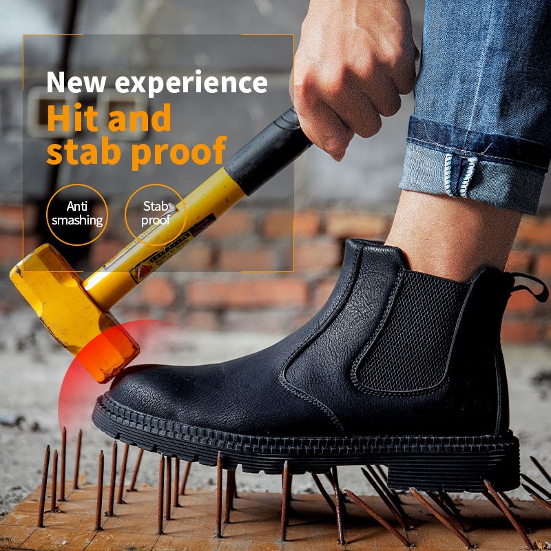 Anti-smashing safety shoes wear high-grade safety shoes men's safety shoes waterproof oil slip protective safety shoes