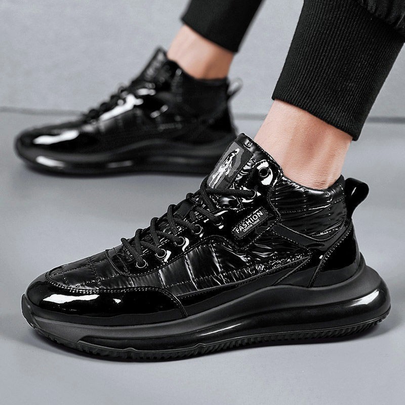 Fashion Men's Shoes Autumn Winter New Plus Velvet Keep Warm Man Casual Shoes Black Flat Sneakers Comfortable High Sneakers