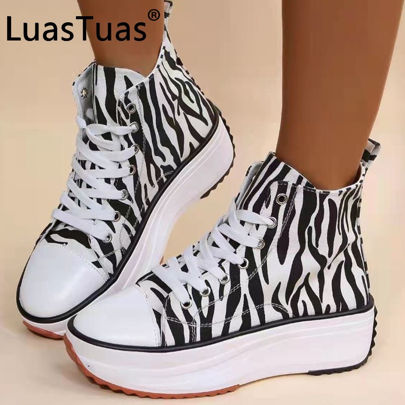 LuasTuas 2022 New Thick Bottom Lace Up Women Sneakers Spring Fashion Women Shoes Ins Style Holiday Shoes Size 36-43