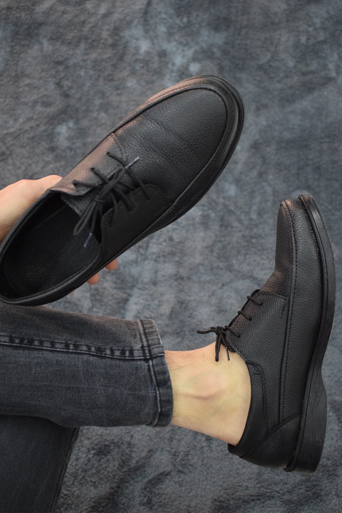 Men Black Lace-Up Faux Leather Baba Shoe Classic Modern Design