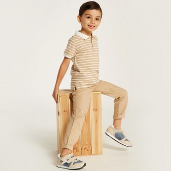 Juniors Solid Mid-Rise Pants with Button Closure and Pockets