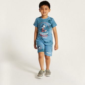 Disney Mickey Mouse Print Crew Neck T-shirt and Shorts Set