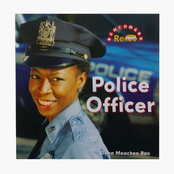 كتاب بعنوان "وظائف المدينة: ضابط الشرطة"