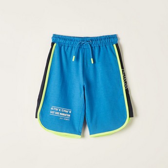 XYZ Printed Shorts with Drawstring Closure and Pocket