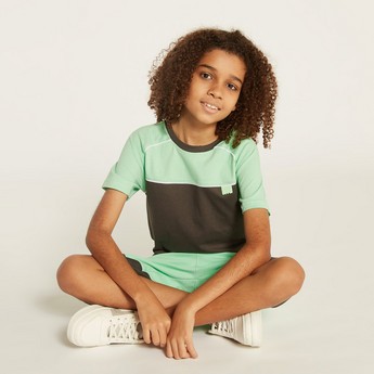 XYZ Colourblock Crew Neck T-shirt and Shorts Set