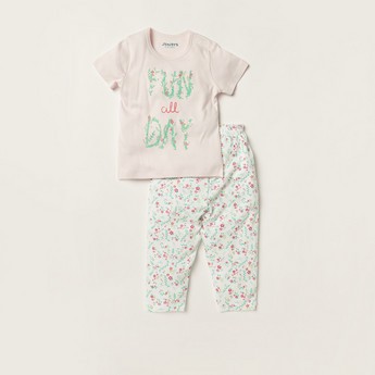 Juniors Printed Short Sleeve T-shirt and Pyjama Set