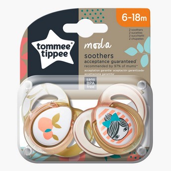 Tommee Tippee Moda 2-Piece Printed Soothers - 6 to 18 months