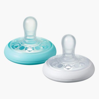 Tommee Tippee Closer To Nature Breast-Like 2-Piece Soother Set - 6-18 Months