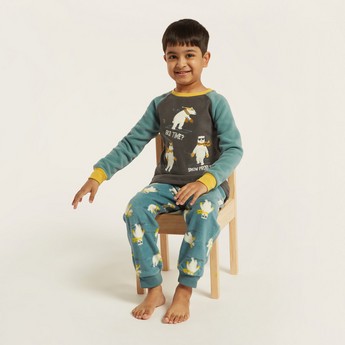 Juniors Graphic Print T-shirt and All-Over Printed Pyjamas Set