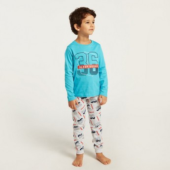 Juniors Graphic Print T-shirt and All-Over Printed Pyjamas Set