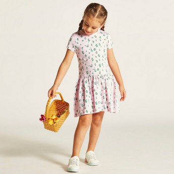 Juniors All Over Printed Dress with Round Neck and Short Sleeves