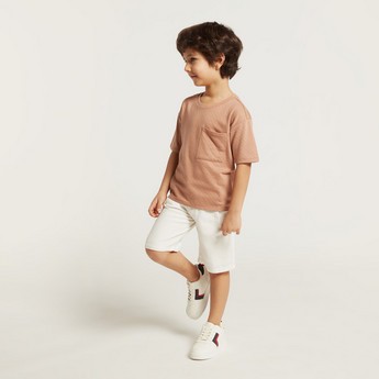 Eligo Textured T-shirt and Shorts Set