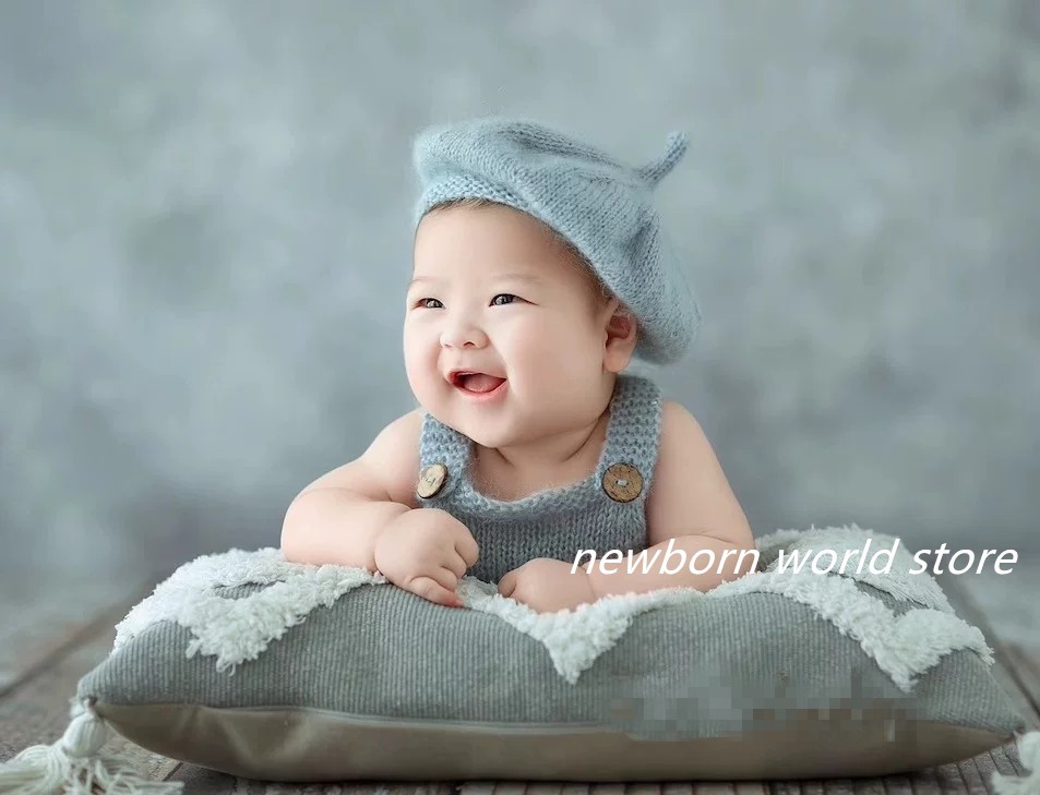 Newborn photography accessories, hat, hat and shorts