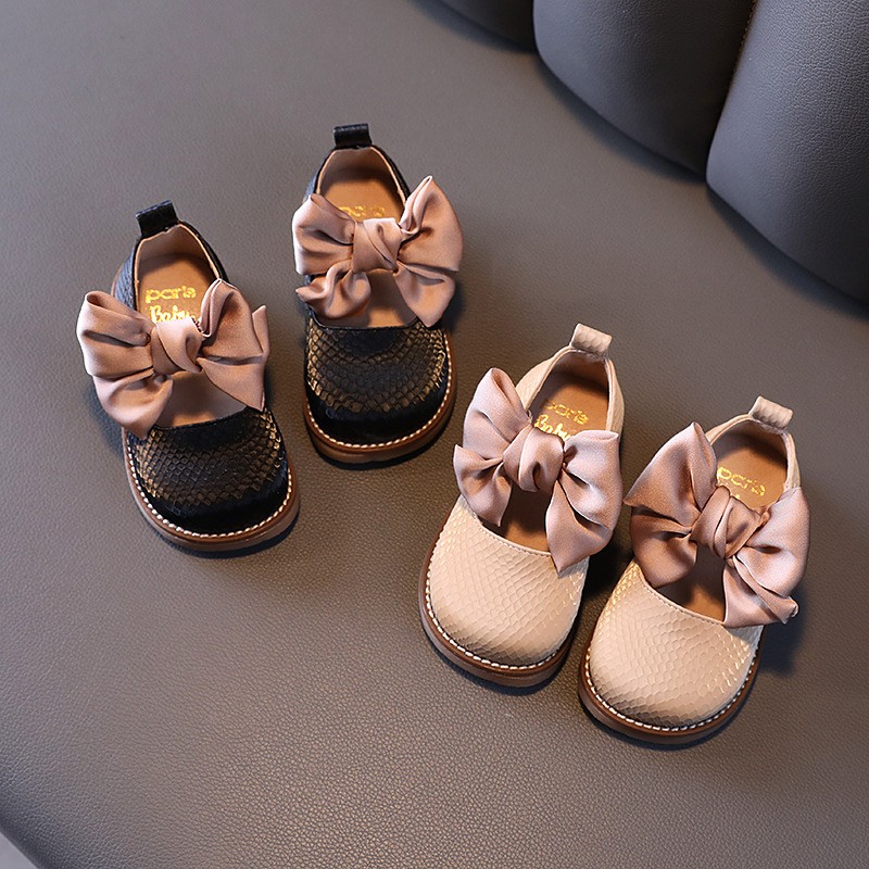 13.5-18.5cm Brand Children Solid Pure Shoes Girls Leather Shoes Lace Bow-knot Sweet Soft Shoes Princess Dress Shoes For Wedding