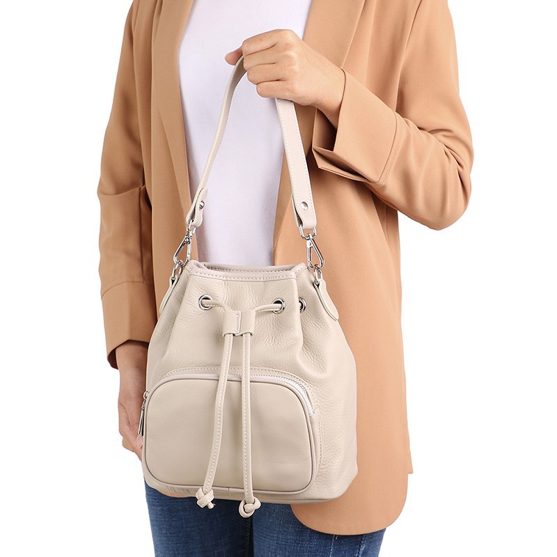 Fashion Bucket Bag Genuine Leather Women Shoulder Bag 2022 Simple Casual Luxury Crossbody Bag Designer Lady Summer Clutch Bag